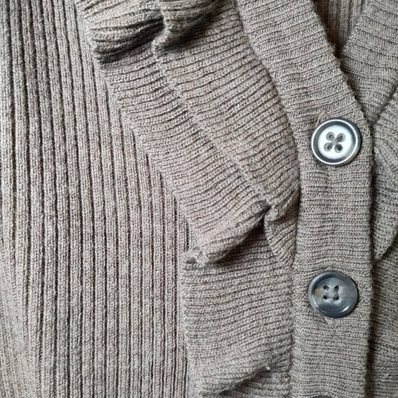 Banana Republic Women's Sweater Cardigan lightweight Merino Wool Ruffle Size XS - Picture 4 of 5